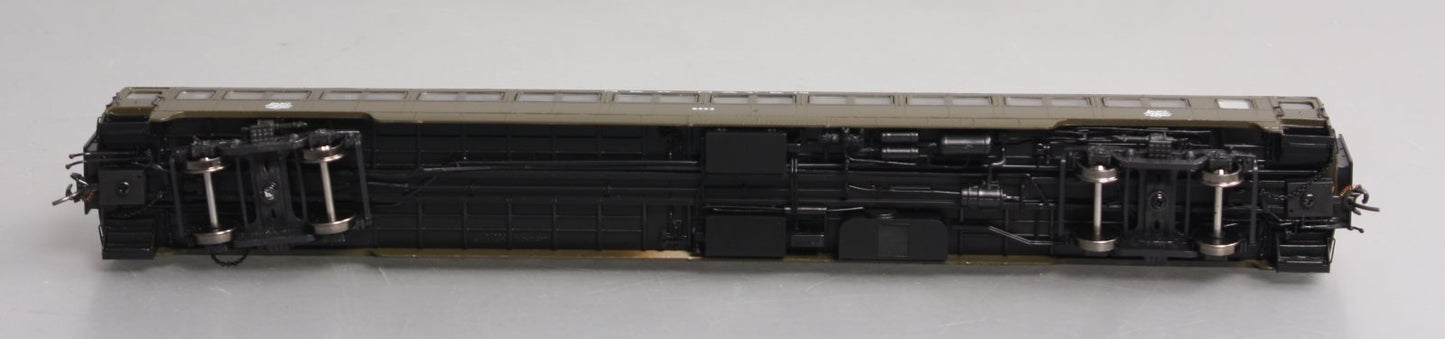 Rapido Trains 109105 HO New Haven 10-Window Smoker Coach #8523