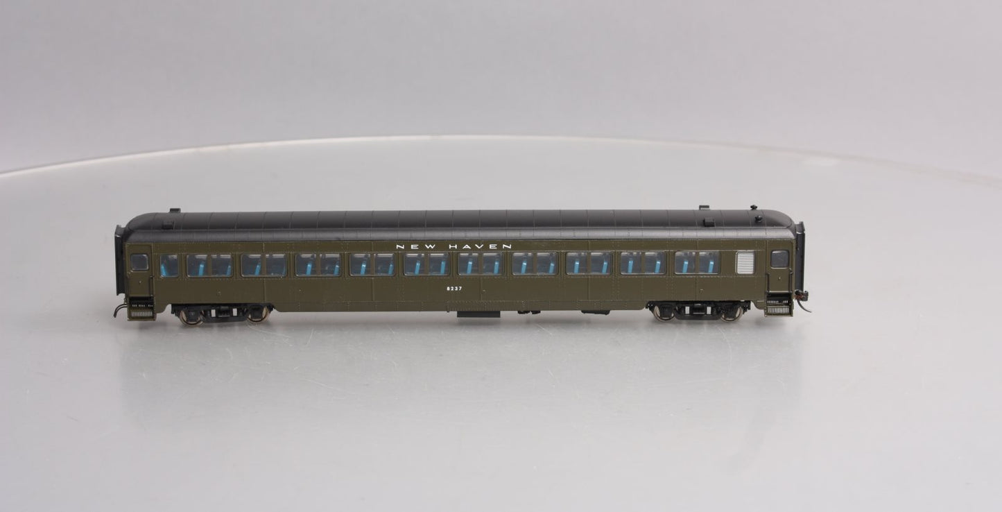 Rapido Trains 109124 HO New Haven 10-Window Coach #8237 (Pullman Green)