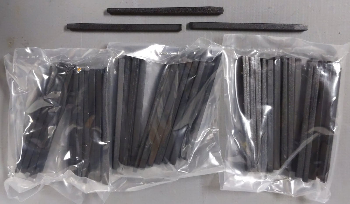 MTH 20-98103 O Gauge West Virginia Pulp & Paper Stake Flatcars (Set of 3) LN/Box