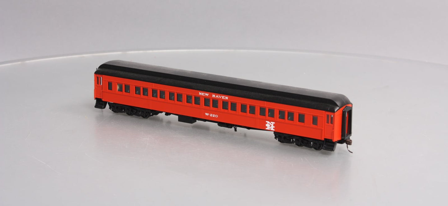 Atlas 20004973 HO New Haven Paired Window Coach #W-220