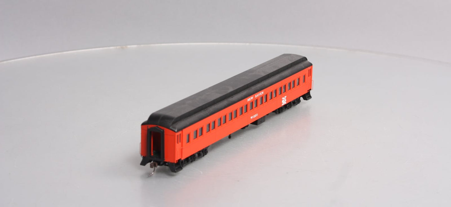 Atlas 20004973 HO New Haven Paired Window Coach #W-220