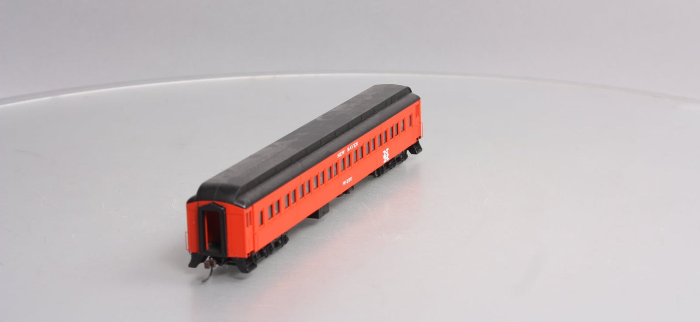 Atlas 20004973 HO New Haven Paired Window Coach #W-220