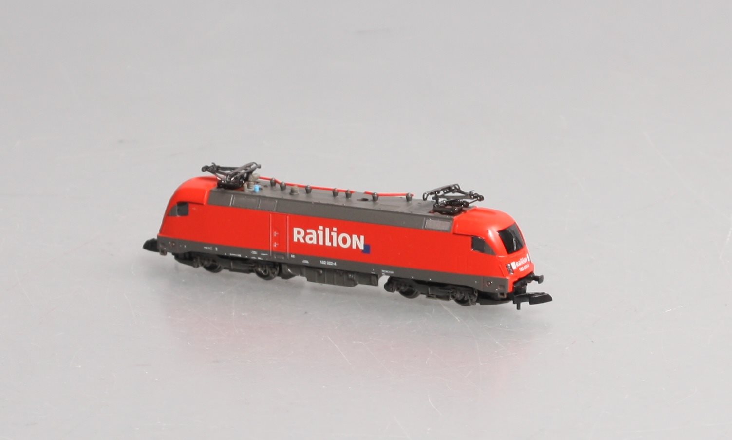 Marklin 88586 Z DB Railion Class 182 General-Purpose Electric Locomotive