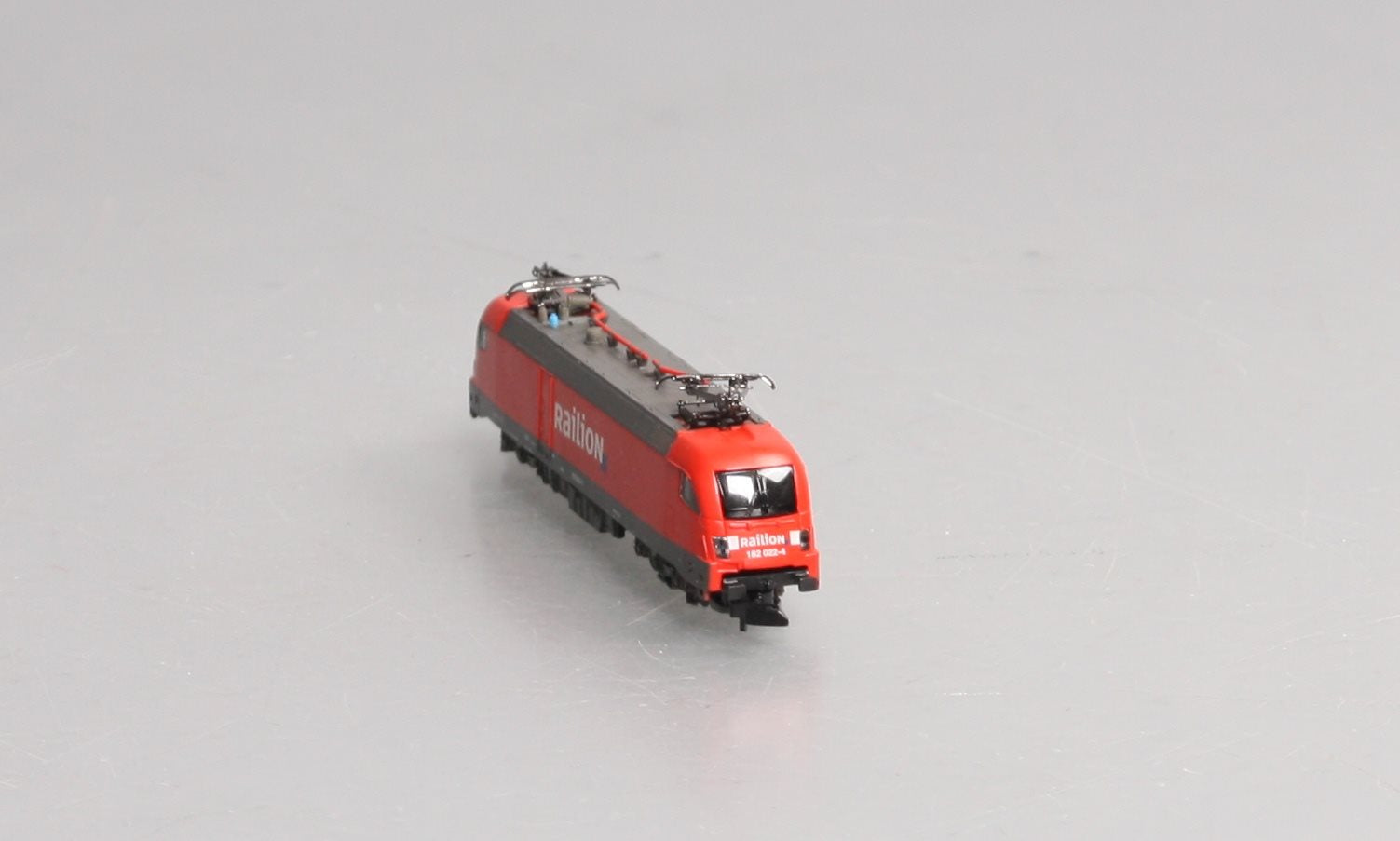 Marklin 88586 Z DB Railion Class 182 General-Purpose Electric Locomotive