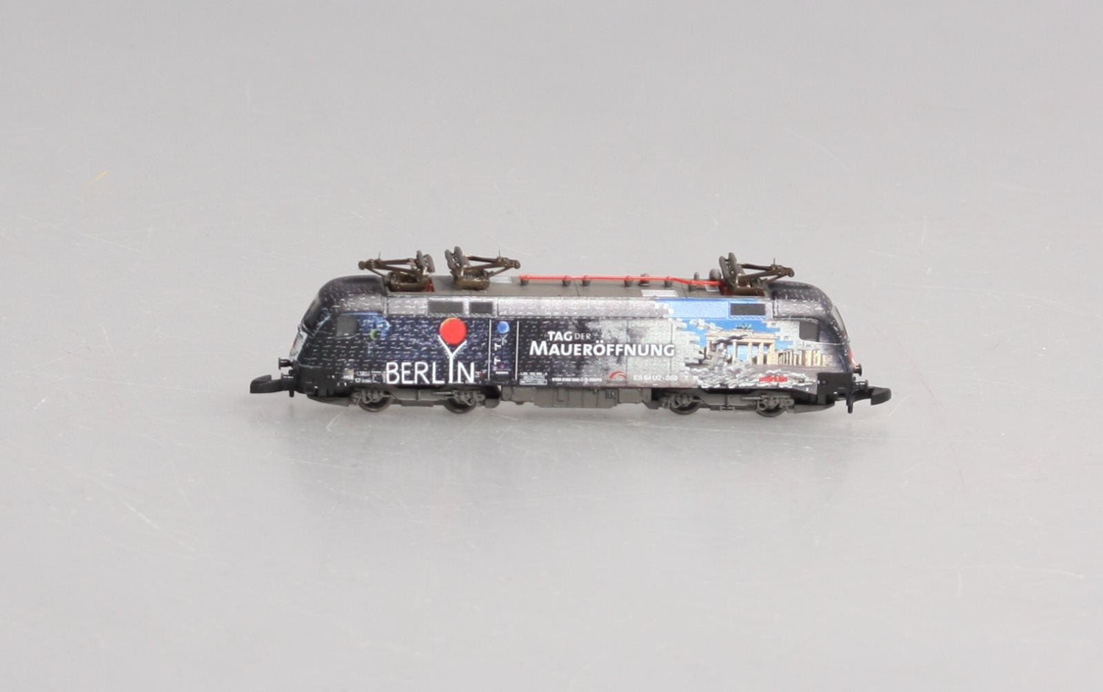 Marklin 88587 Z TX Logistik/MRCE 'Taurus' Electric Locomotive ES 64 U2-060
