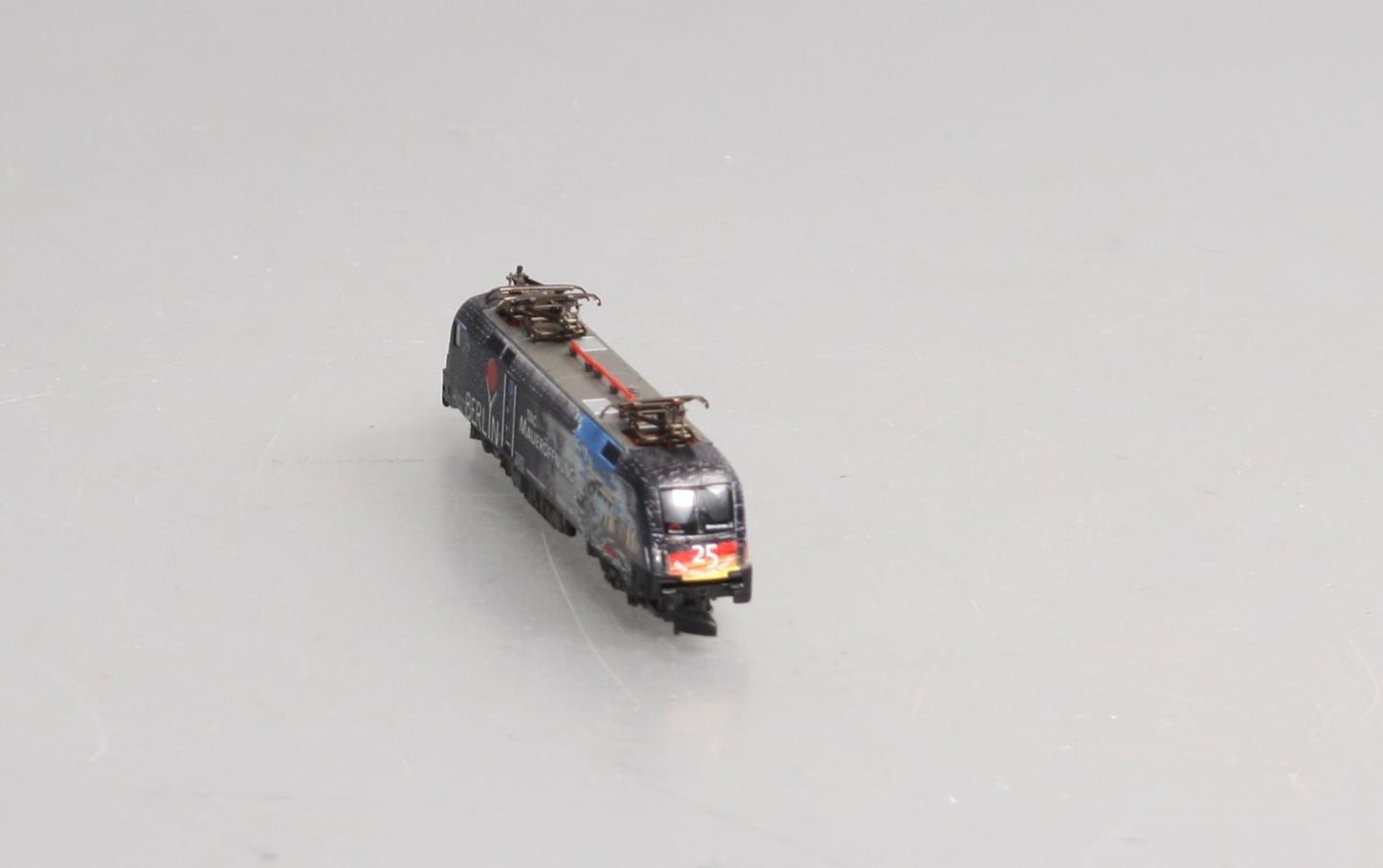 Marklin 88587 Z TX Logistik/MRCE 'Taurus' Electric Locomotive ES 64 U2-060
