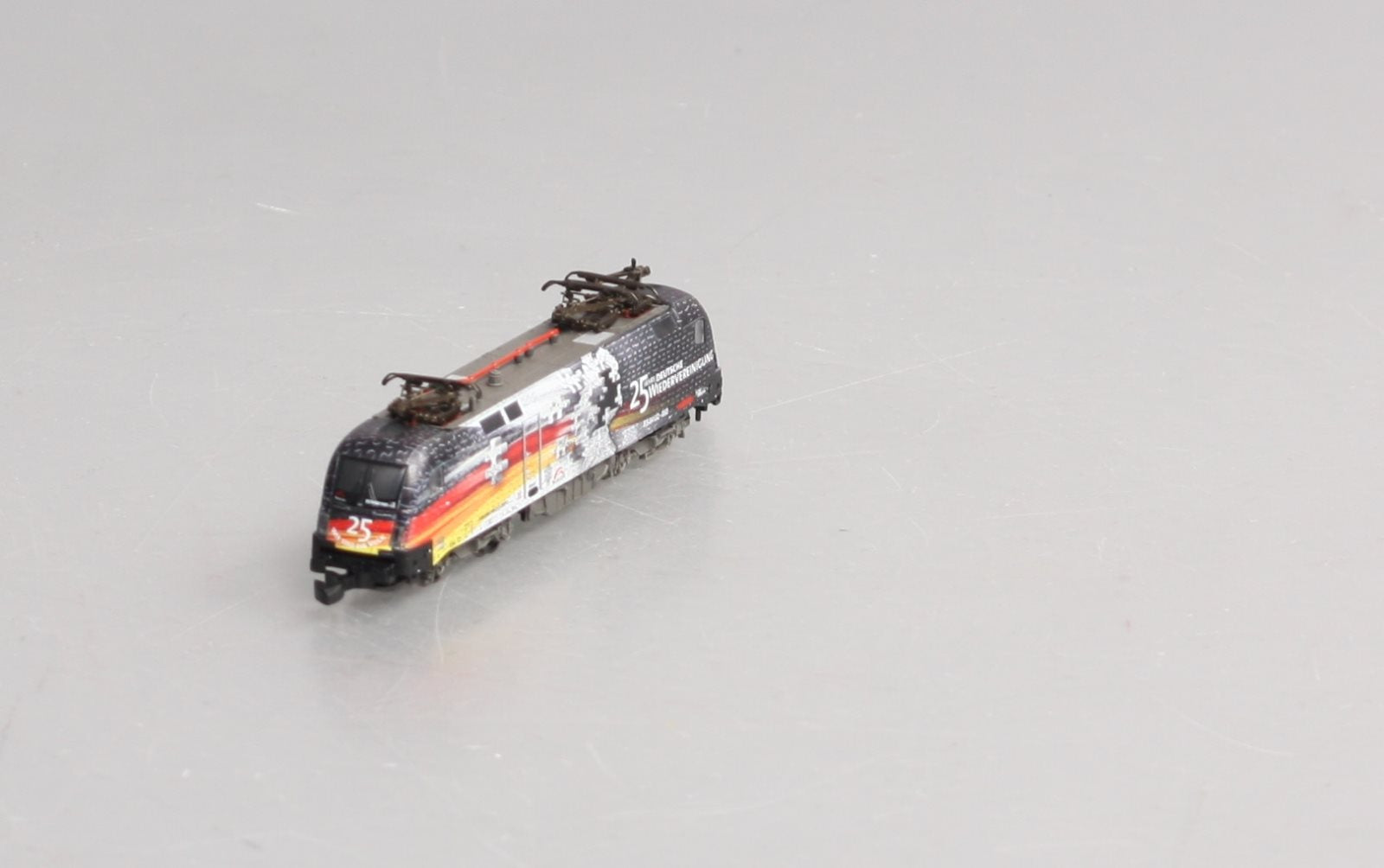 Marklin 88587 Z TX Logistik/MRCE 'Taurus' Electric Locomotive ES 64 U2-060