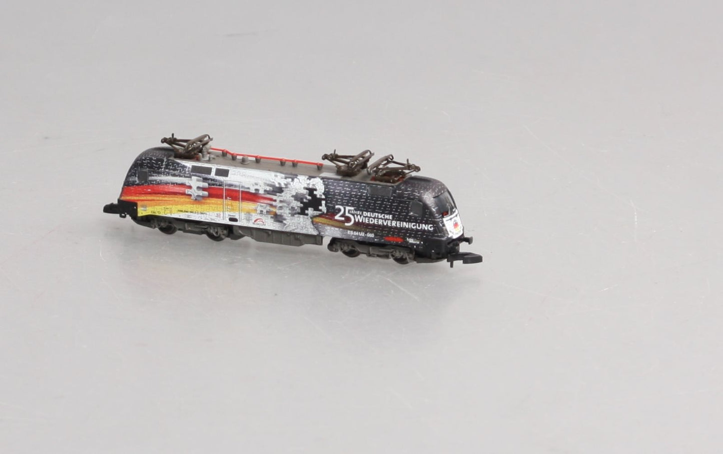 Marklin 88587 Z TX Logistik/MRCE 'Taurus' Electric Locomotive ES 64 U2-060