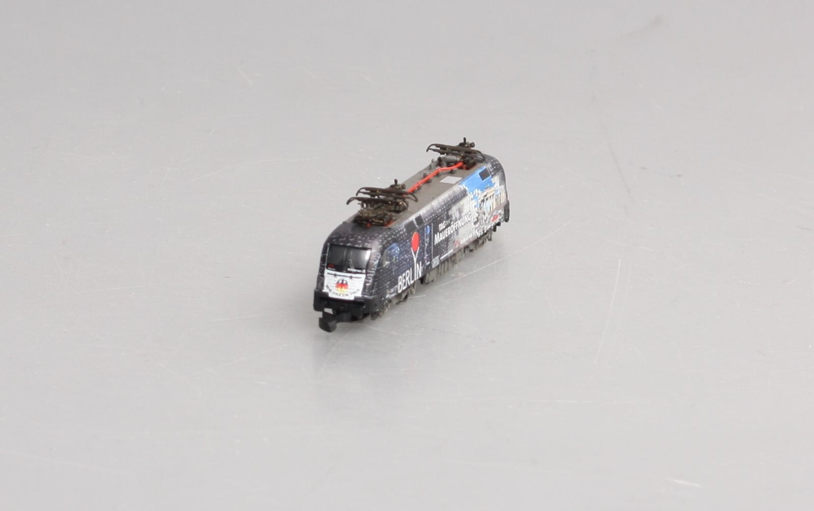Marklin 88587 Z TX Logistik/MRCE 'Taurus' Electric Locomotive ES 64 U2-060