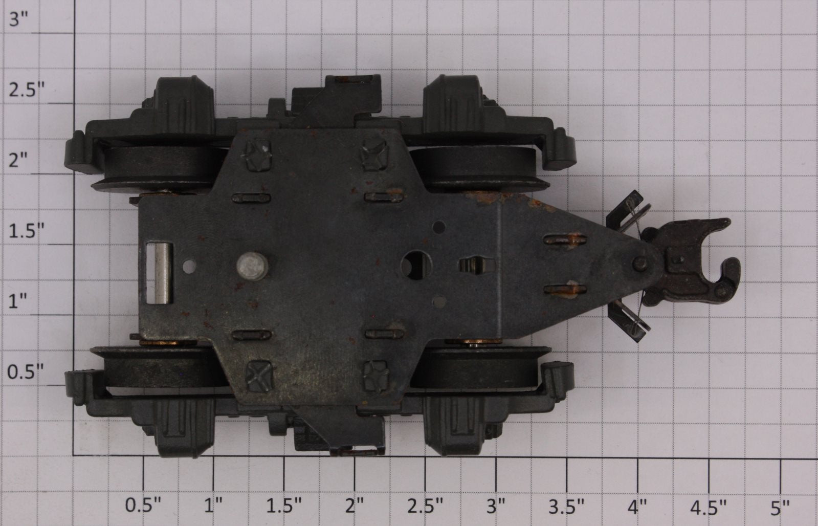 Lionel 18178-570 F-3B Black 4-Wheel Dummy Truck with Coupler