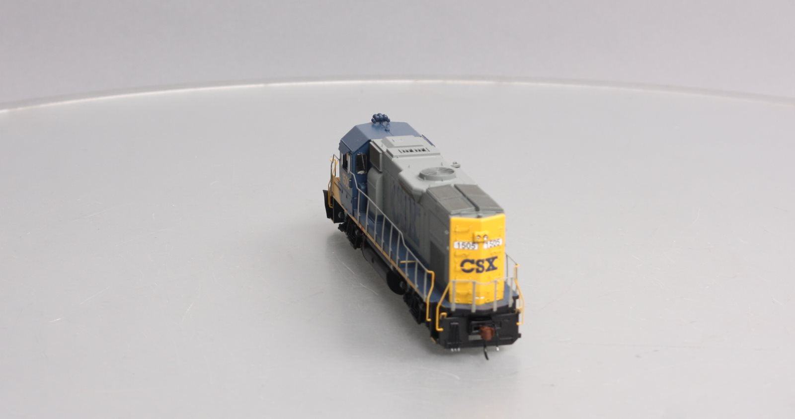 Athearn G68027 HO Scale CSX GP15T Diesel Locomotive #1505