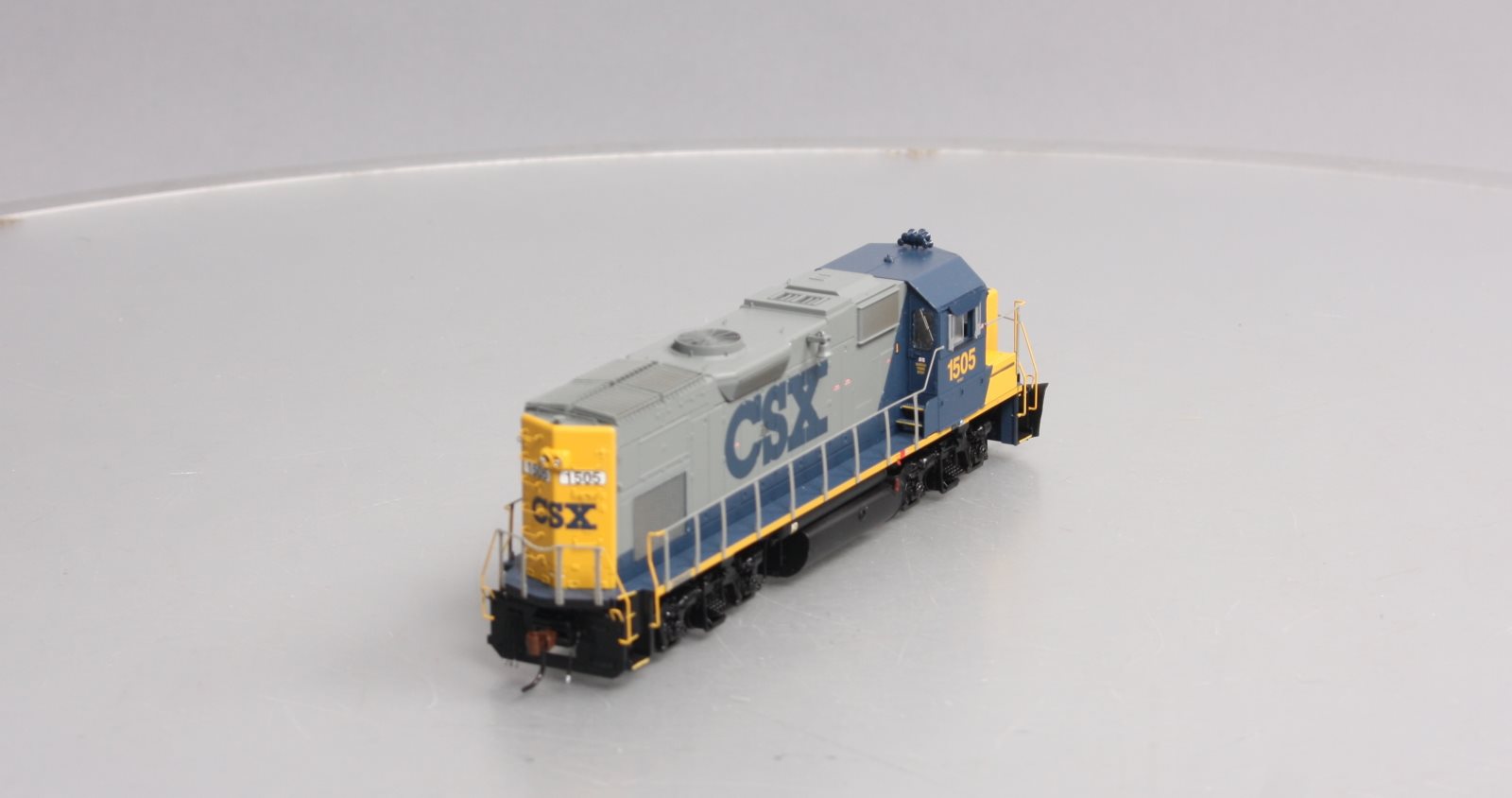 Athearn G68027 HO Scale CSX GP15T Diesel Locomotive #1505