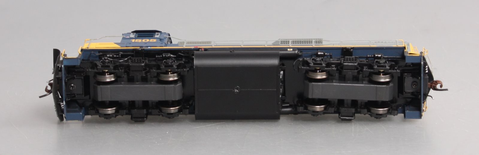 Athearn G68027 HO Scale CSX GP15T Diesel Locomotive #1505