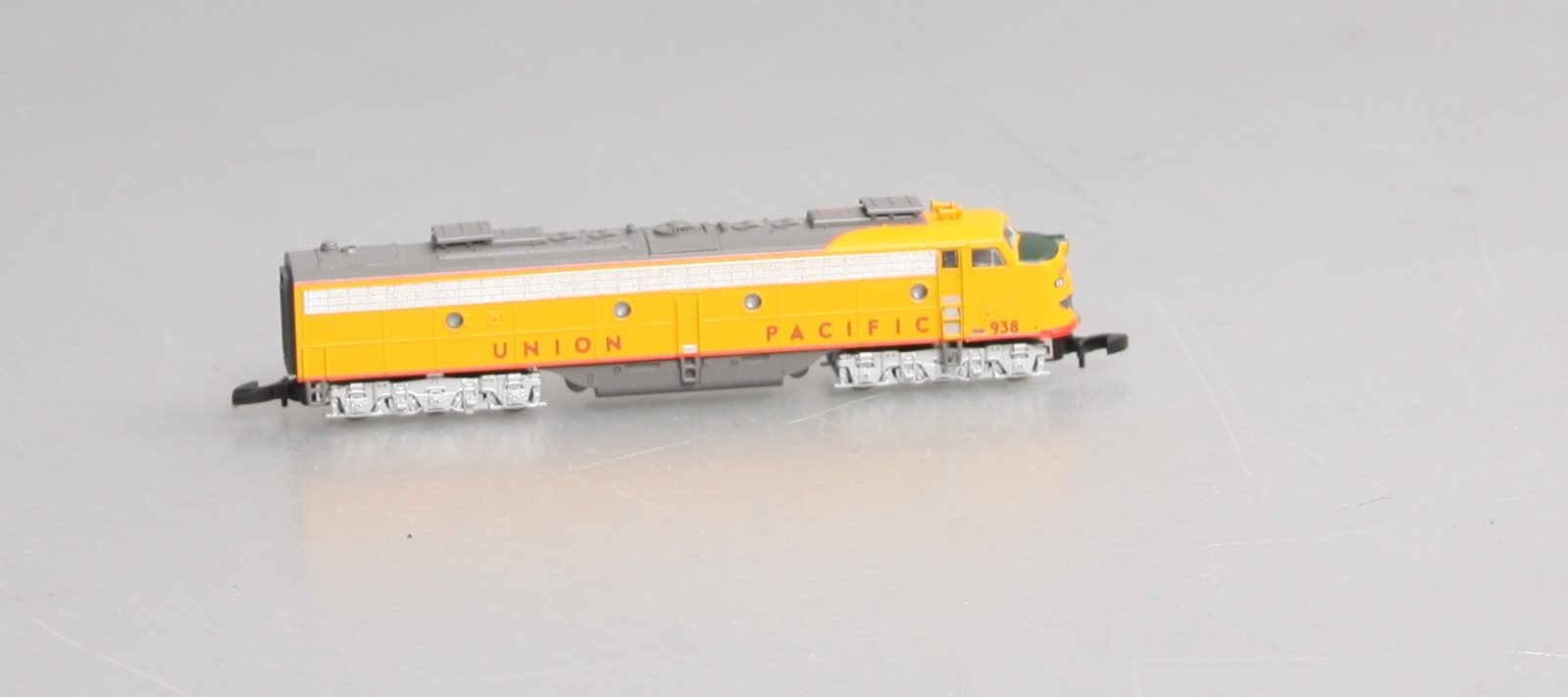 Marklin 88627 Z Union Pacific American E8A Diesel Electric Locomotive #938