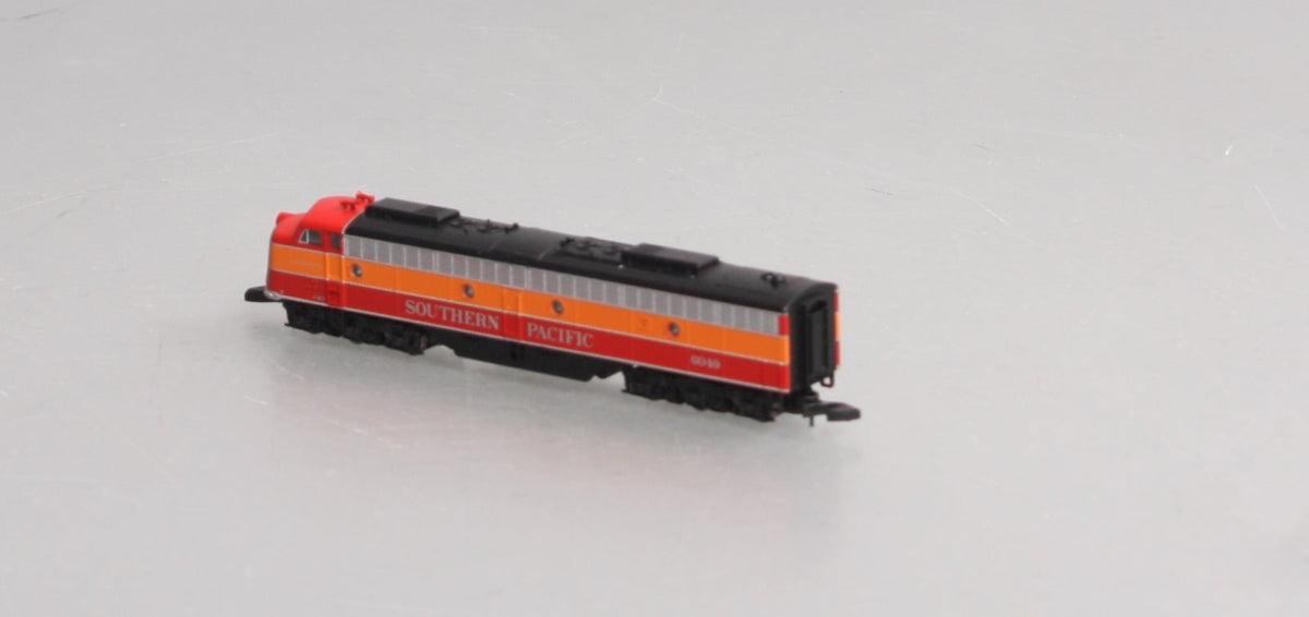 Marklin 88628 Z Southern Pacific American E 9 Diesel Electric Locomotive LN/Box