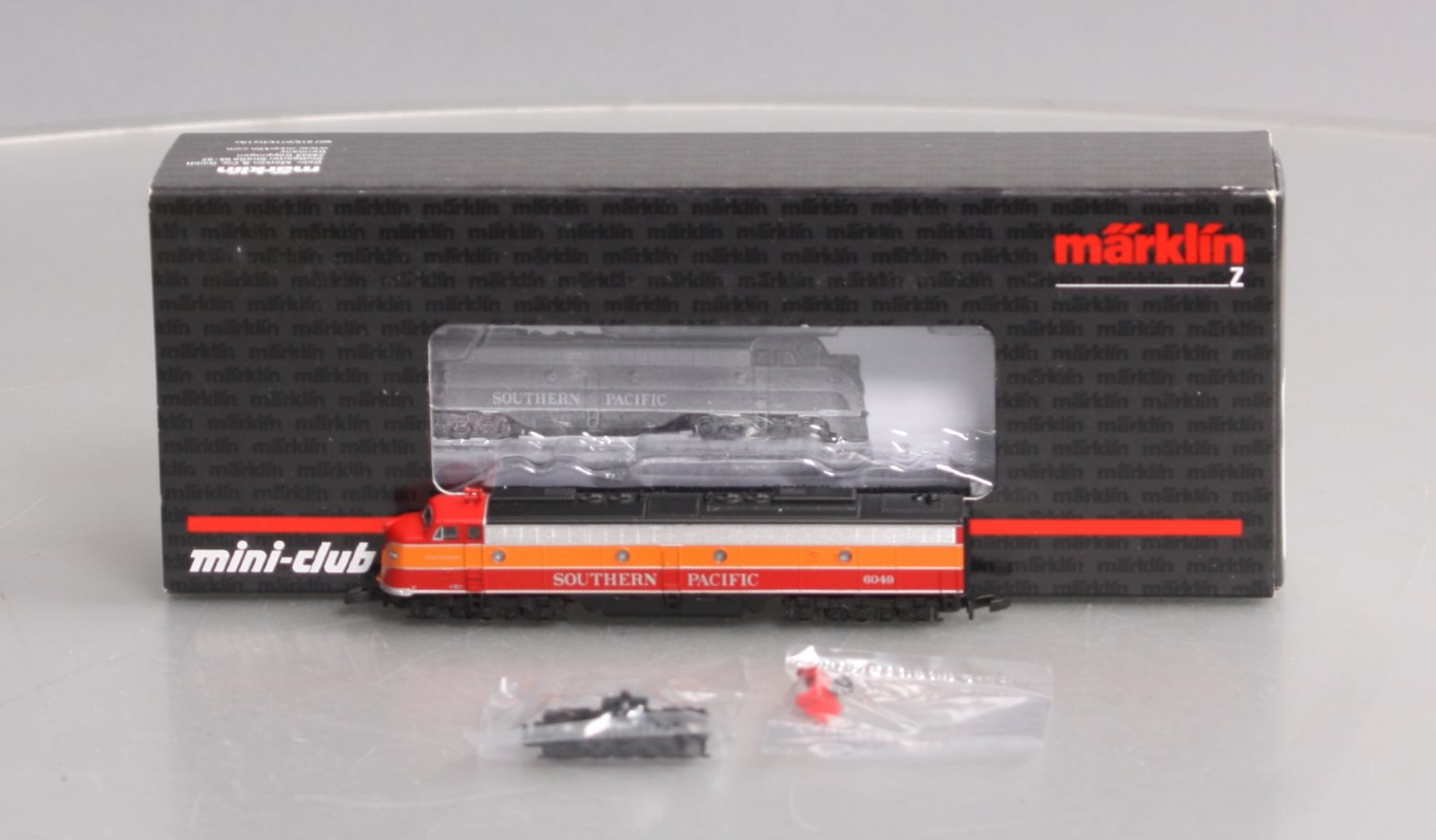 Marklin 88628 Z Southern Pacific American E 9 Diesel Electric Locomotive