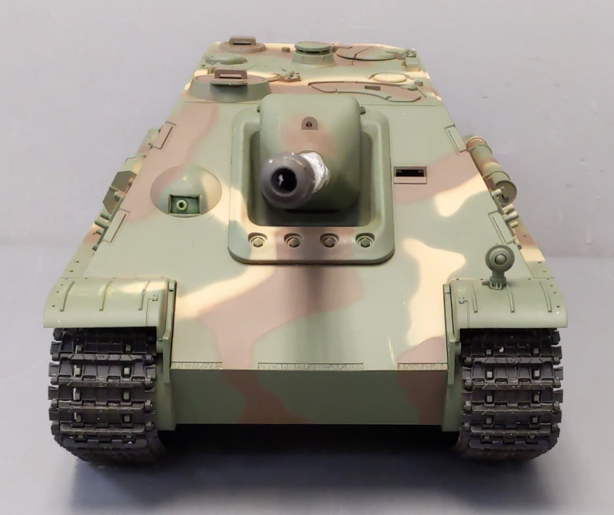 Heng Long 3869-1 1:16 Scale German Jagdpanzer Airsoft RC Battle Tank