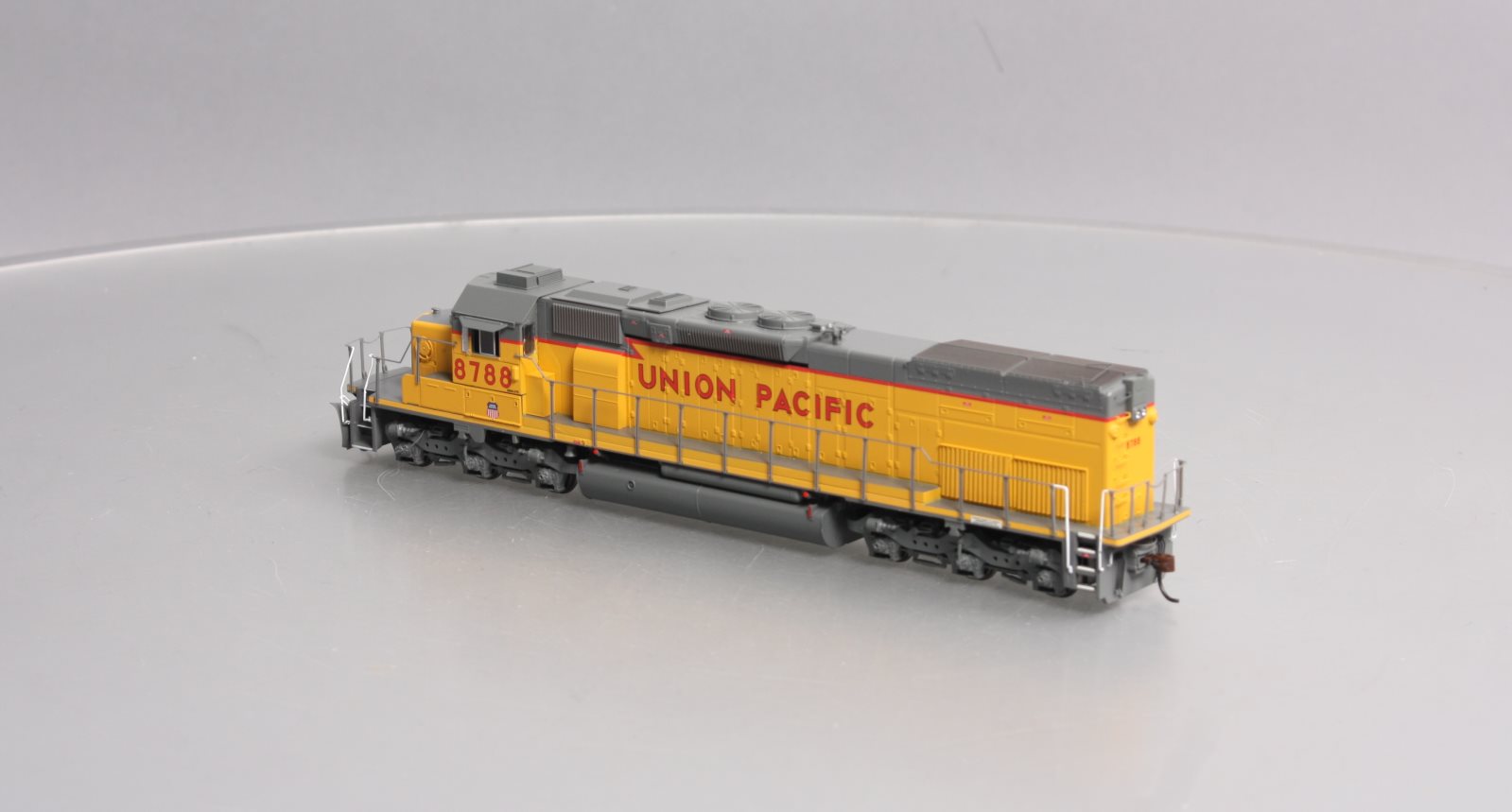 Athearn 98314 HO Union Pacific RTR SD40T-2 Diesel Locomotive #8788