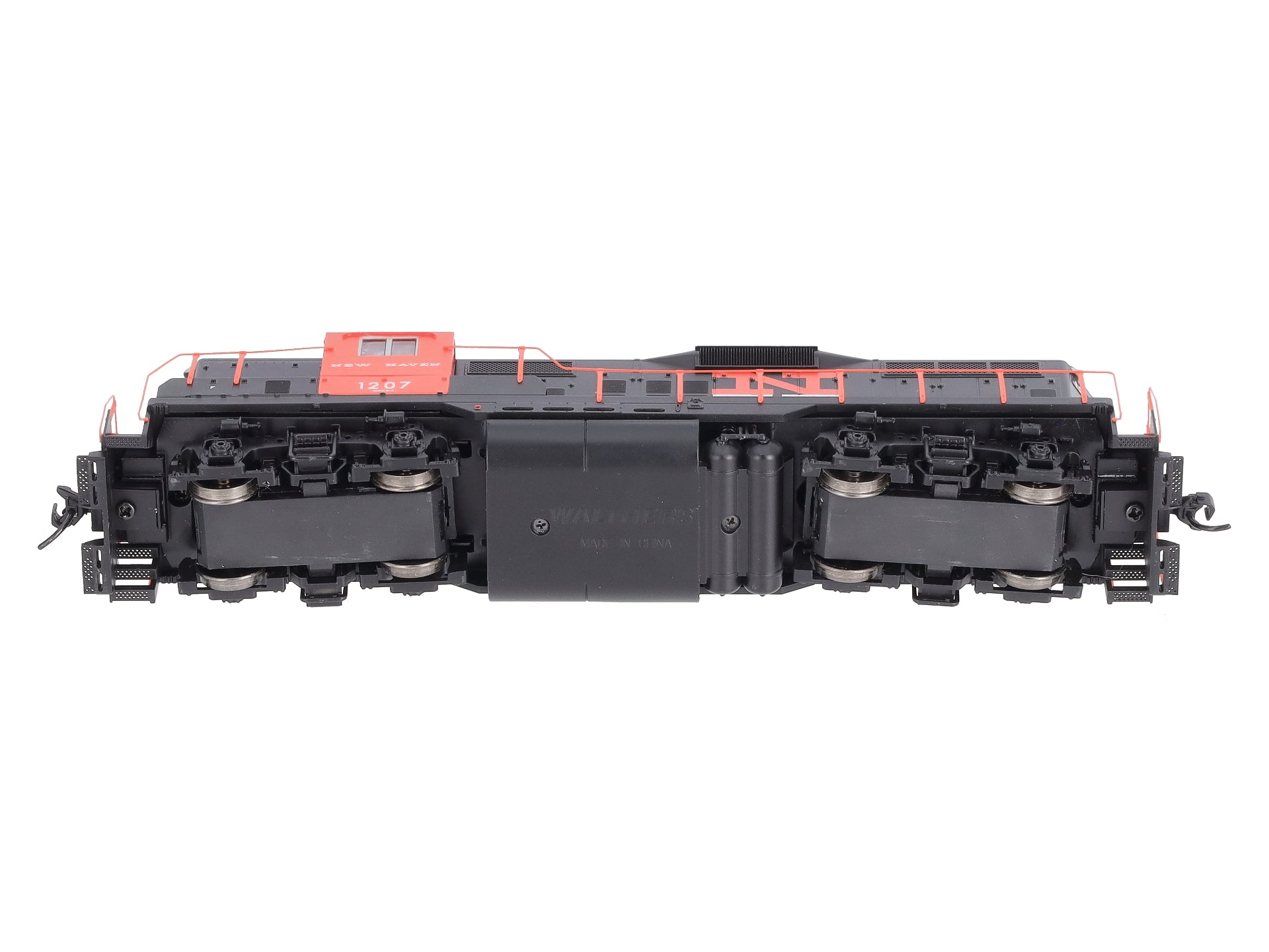 Walthers 910-20457 HO New Haven EMD GP9 Phase II Diesel Locomotive #1207