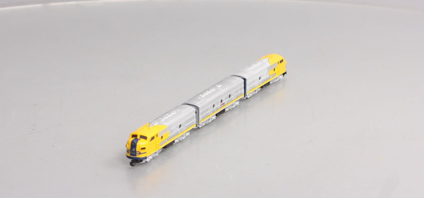 Marklin 88190 Z Santa Fe A-B-A Diesel Locomotive Set