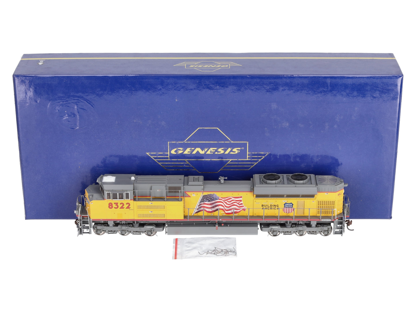 Athearn G68662 HO Scale Union Pacific SD70ACe Diesel Locomotive #8322 with Sound LN/Box