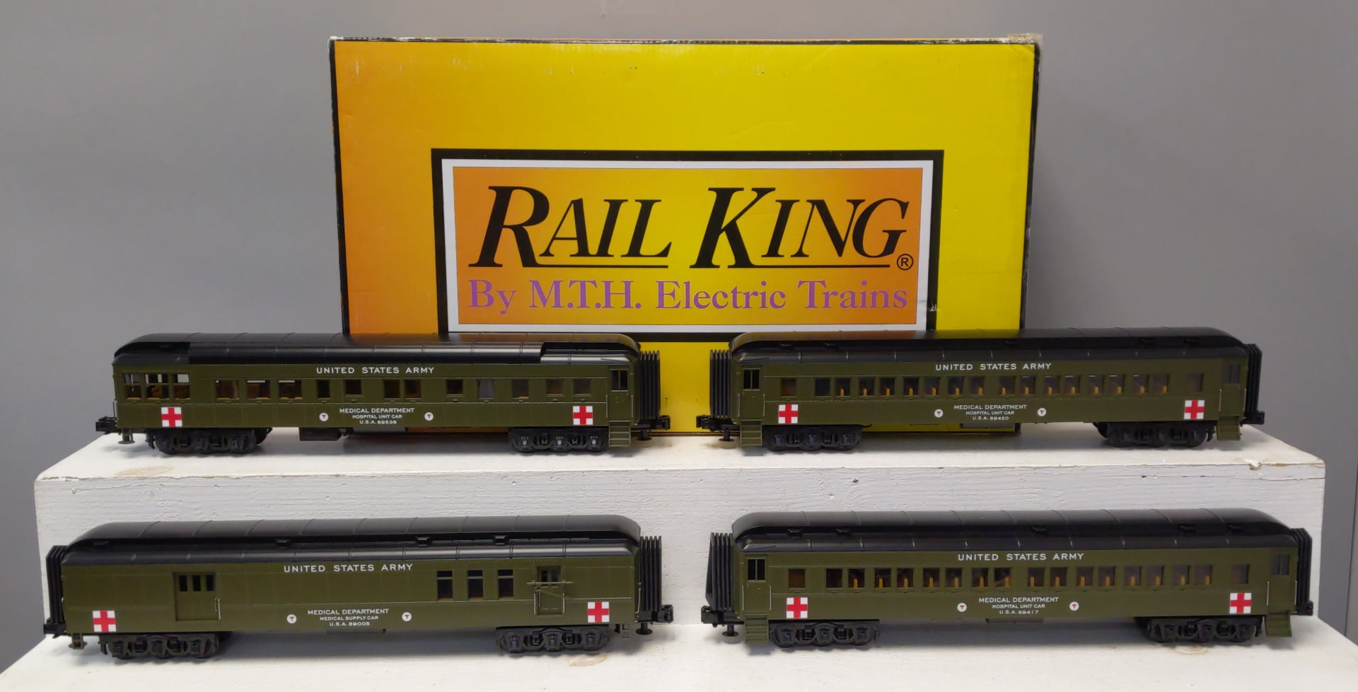 MTH 30-69255 O U.S. Army 60' Madison Passenger Car Set (Set of 4)
