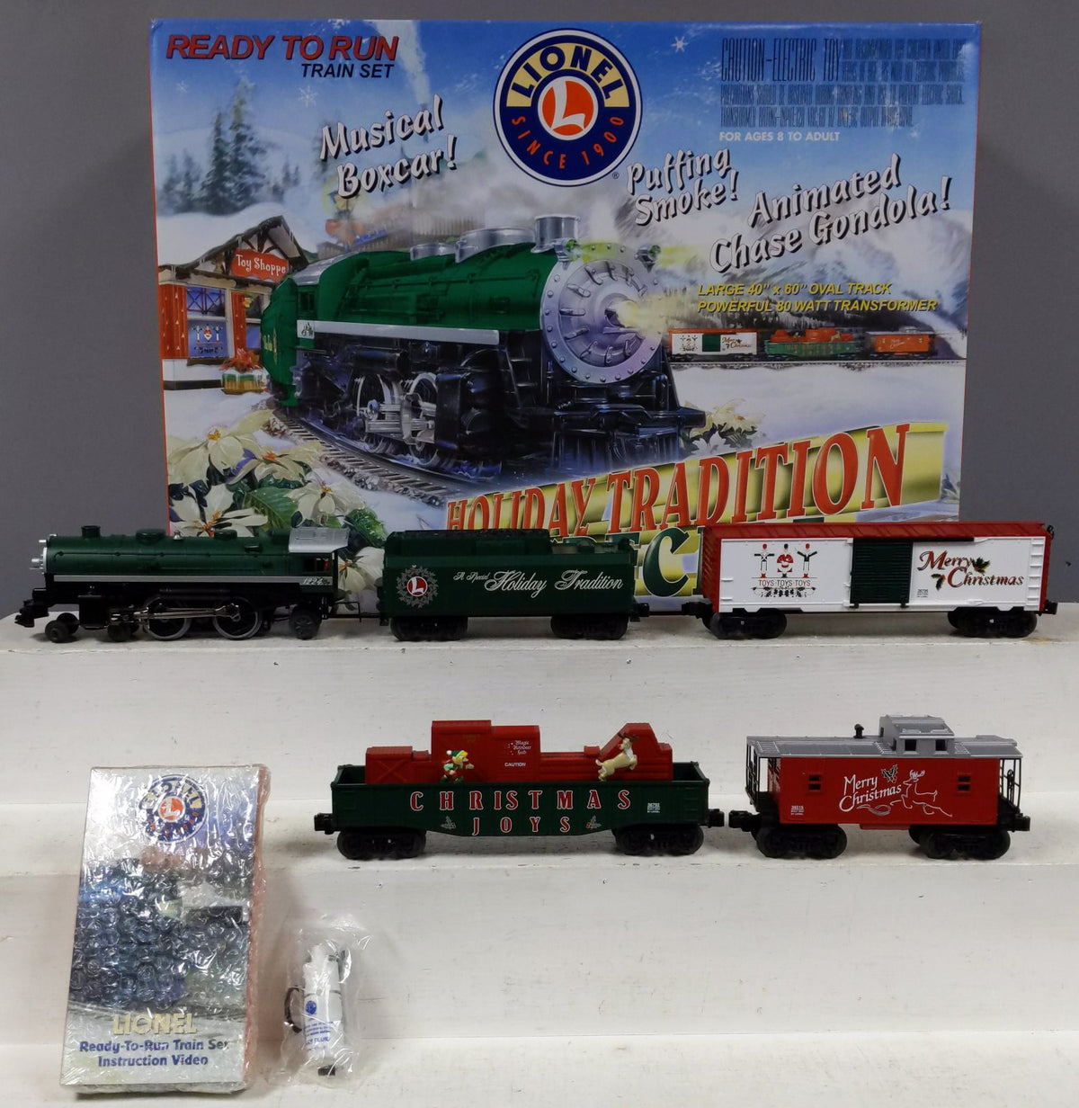 Lionel 6-31966 Holiday Tradition Special O Gauge Steam Train Set LN/Box