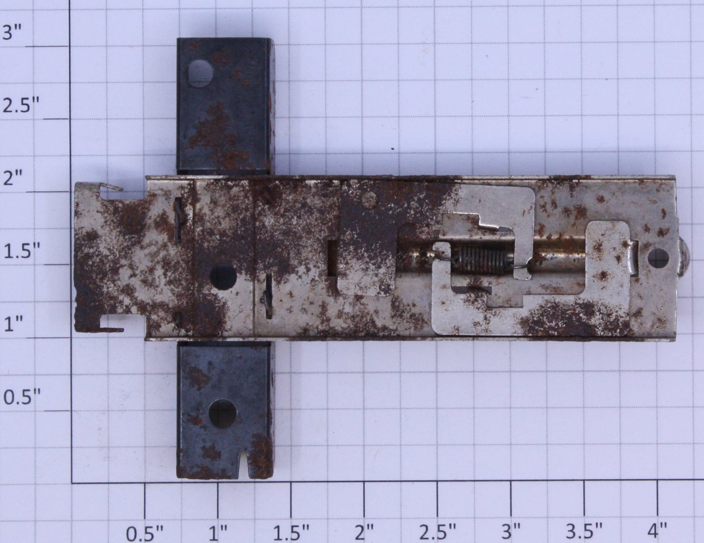 Lionel 3424-80/86 O Gauge Tell Tale Pole Support with O Gauge Track Clip