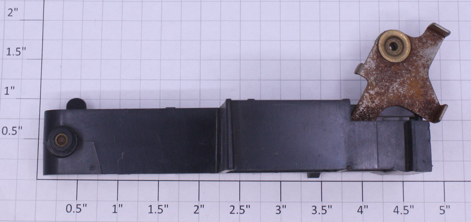 Lionel 3662-54 Milk Car Chute with Can Sweep Arm Riveted On