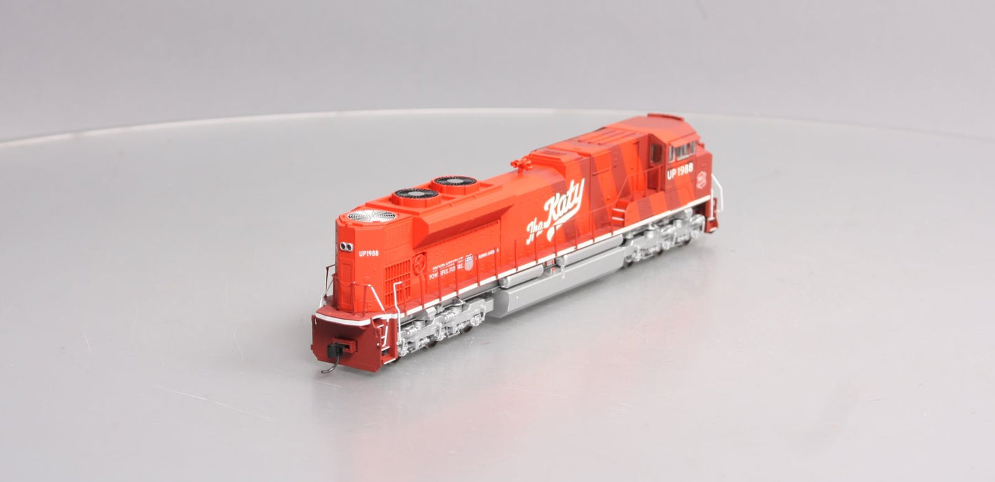 Walthers 910-19824 HO Union Pacific EMD SD70ACe Diesel Loco w/Sound & DCC #1988