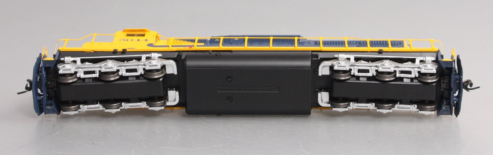 Broadway Limited 4209 HO Santa Fe EMD SD40-2 Low-Nose Diesel Engine w/DCC #5044