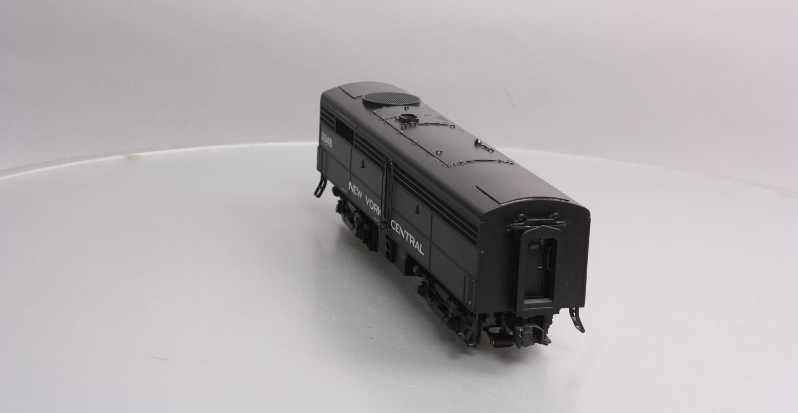 Lionel 6-81532 New York Central Legacy Non-Powered FB-2 Diesel B Unit #3348