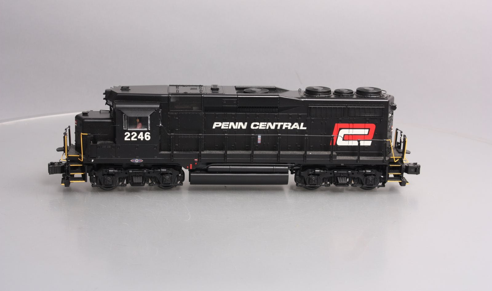 Lionel 6-82133 O Gauge Penn Central LEGACY GP30 Diesel Locomotive