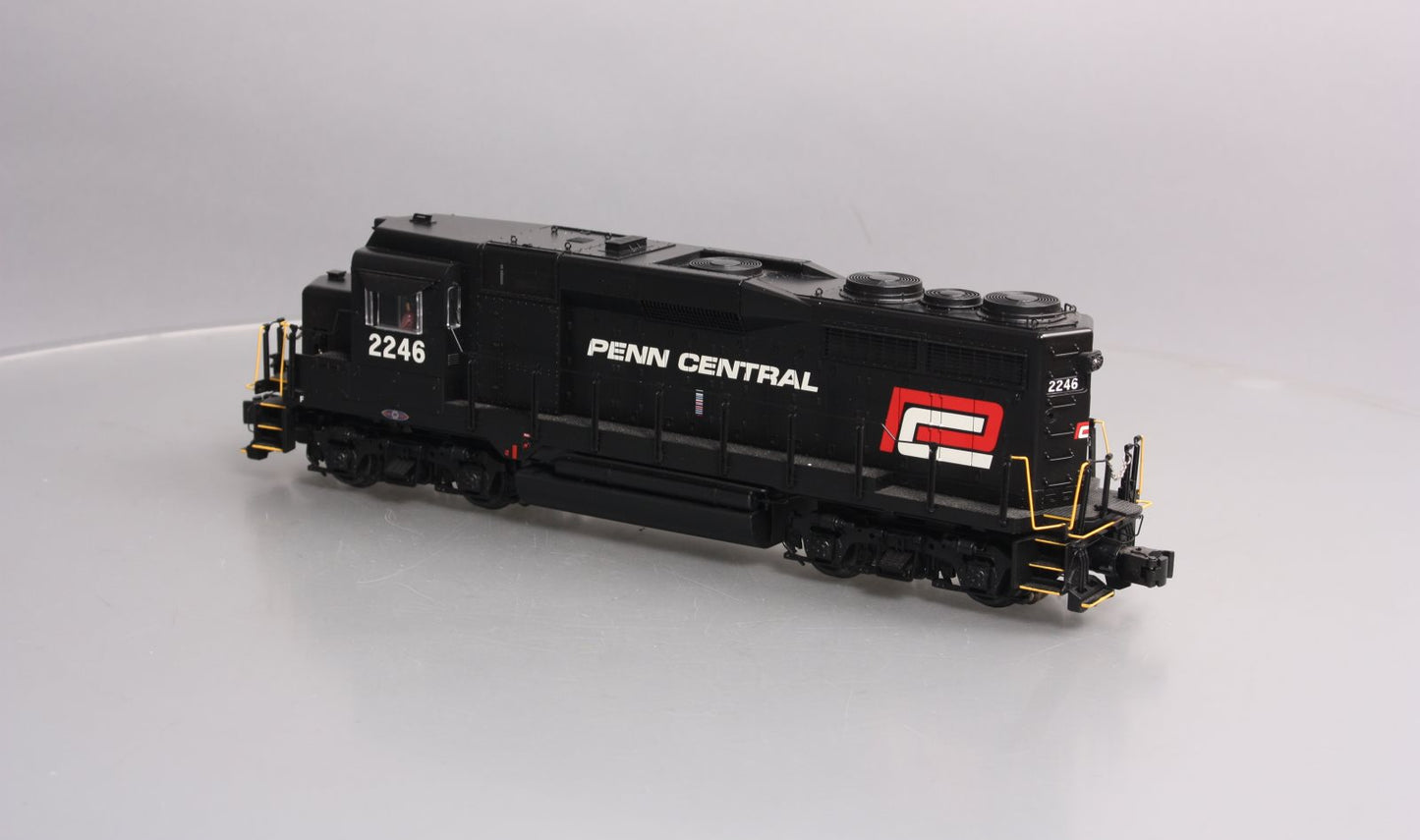 Lionel 6-82133 O Gauge Penn Central LEGACY GP30 Diesel Locomotive #2246