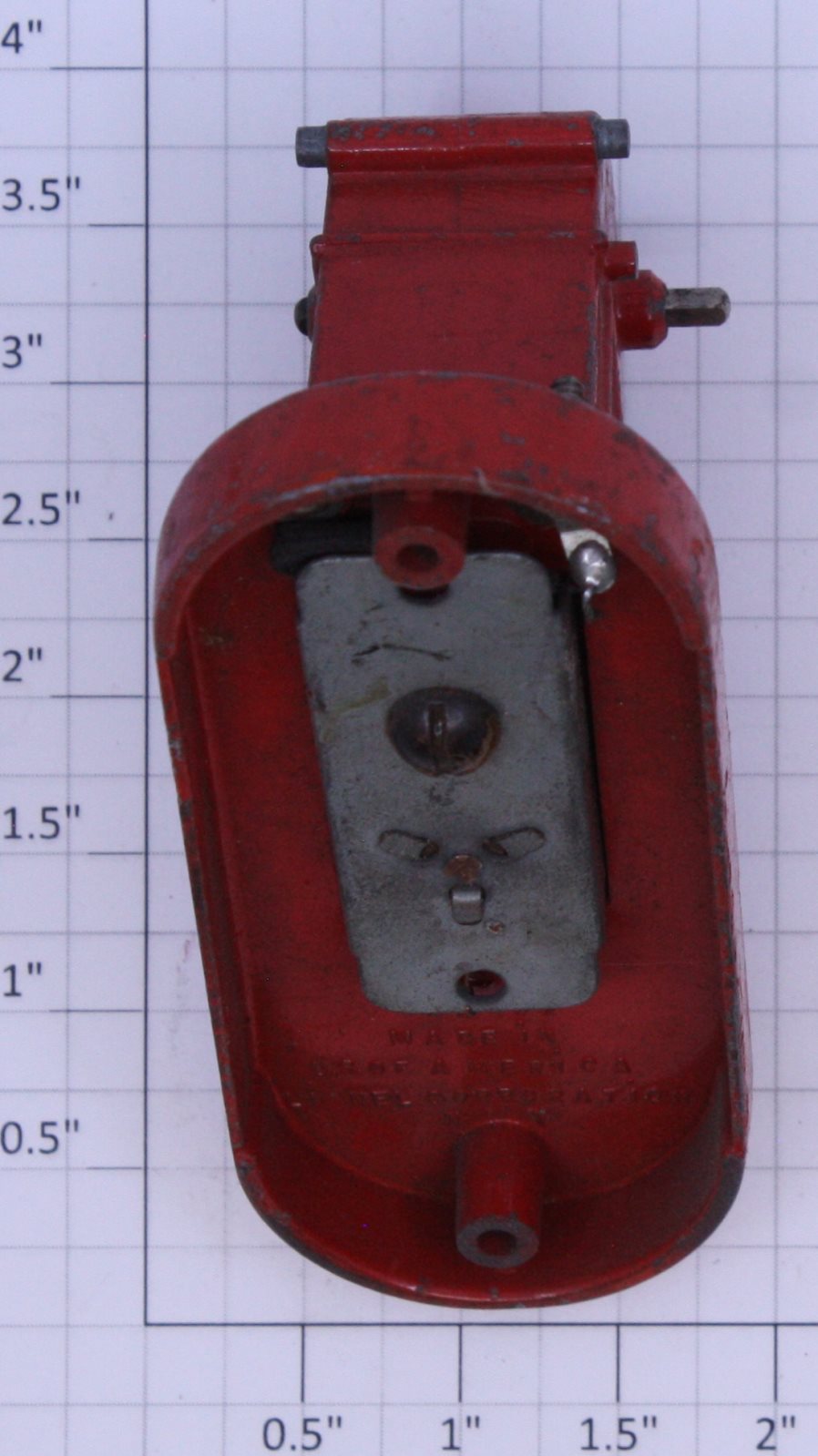 Lionel 152-2 Red Crossing Gate Base with Coil