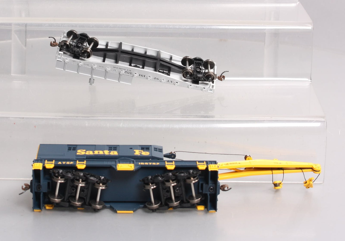 Athearn 7529 HO Santa Fe RTR 200-Ton Crane with Tender