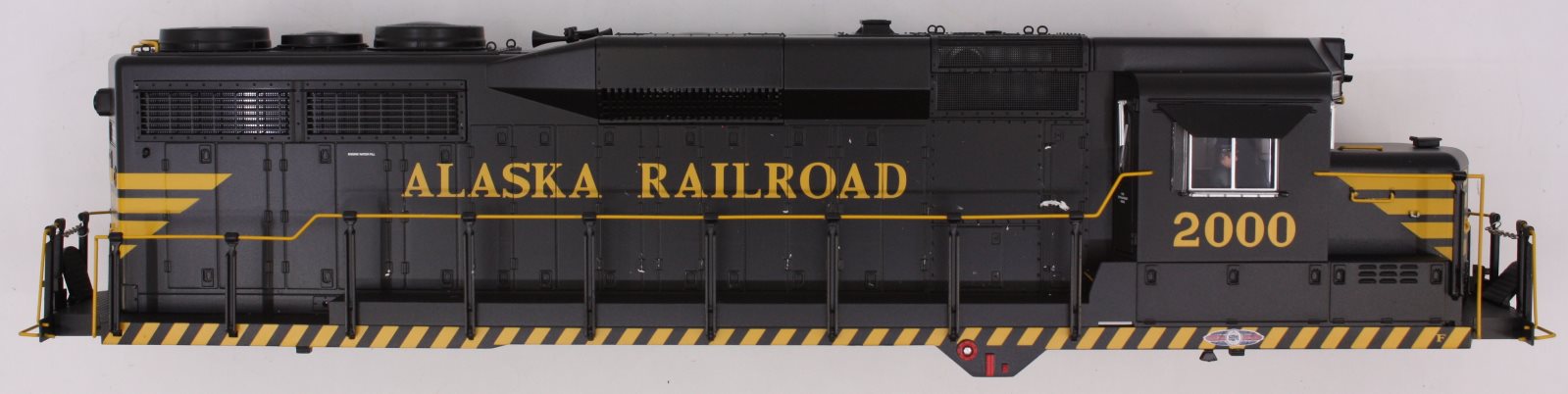 Lionel 28839-2 Alaska GP-30 Diesel Body Shell #2000