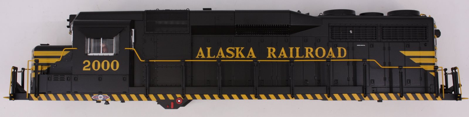 Lionel 28839-2 Alaska GP-30 Diesel Body Shell #2000