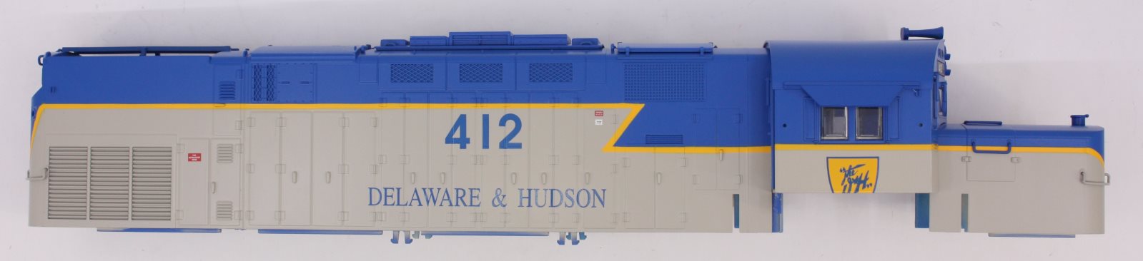 Lionel 18588-7 Delaware & Hudson C-420 Diesel Body Shell #412