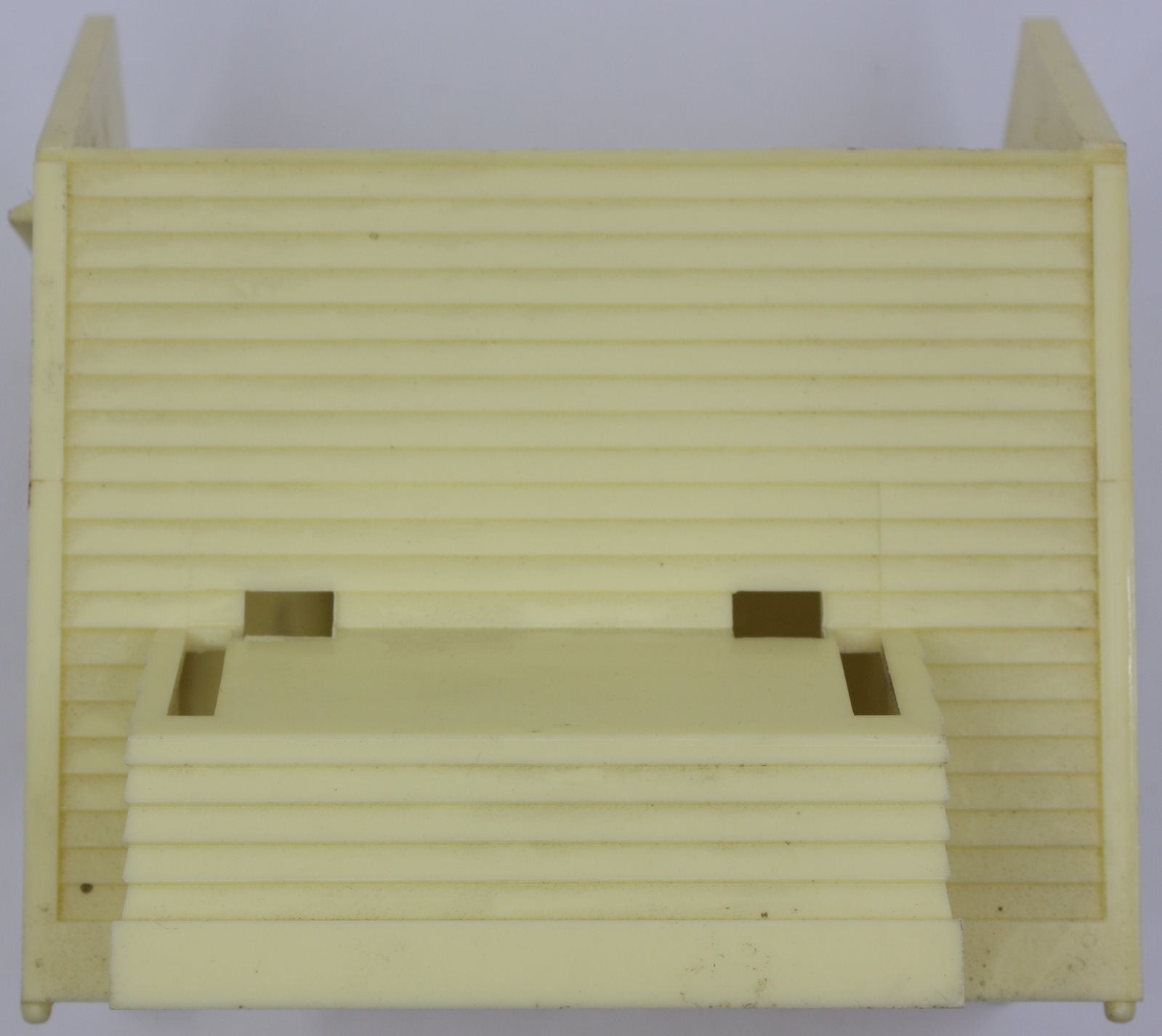 Lionel 145-17 Cream Plastic Whistle Shed Shell