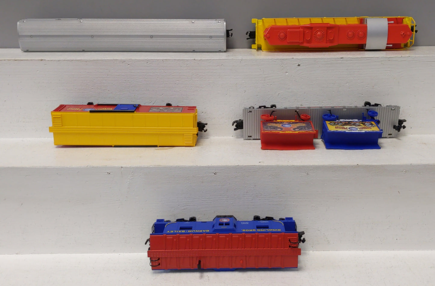 American Flyer 6-49626 Ringling Bros. Circus S Gauge Diesel Train Set