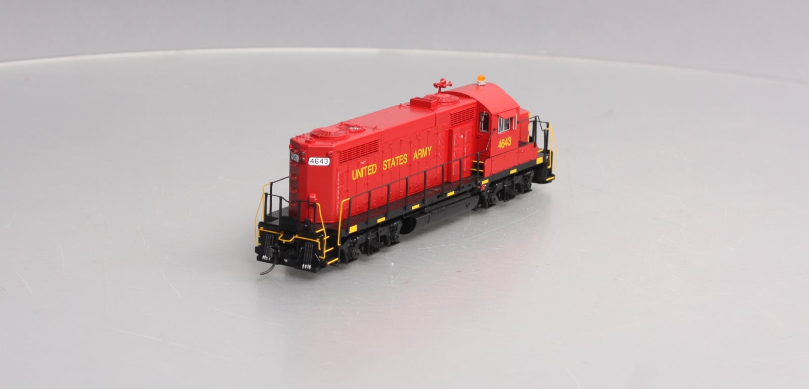 Broadway Limited 7469 HO USAX EMD GP20 Diesel Locomotive with Sound/DC/DCC #4643