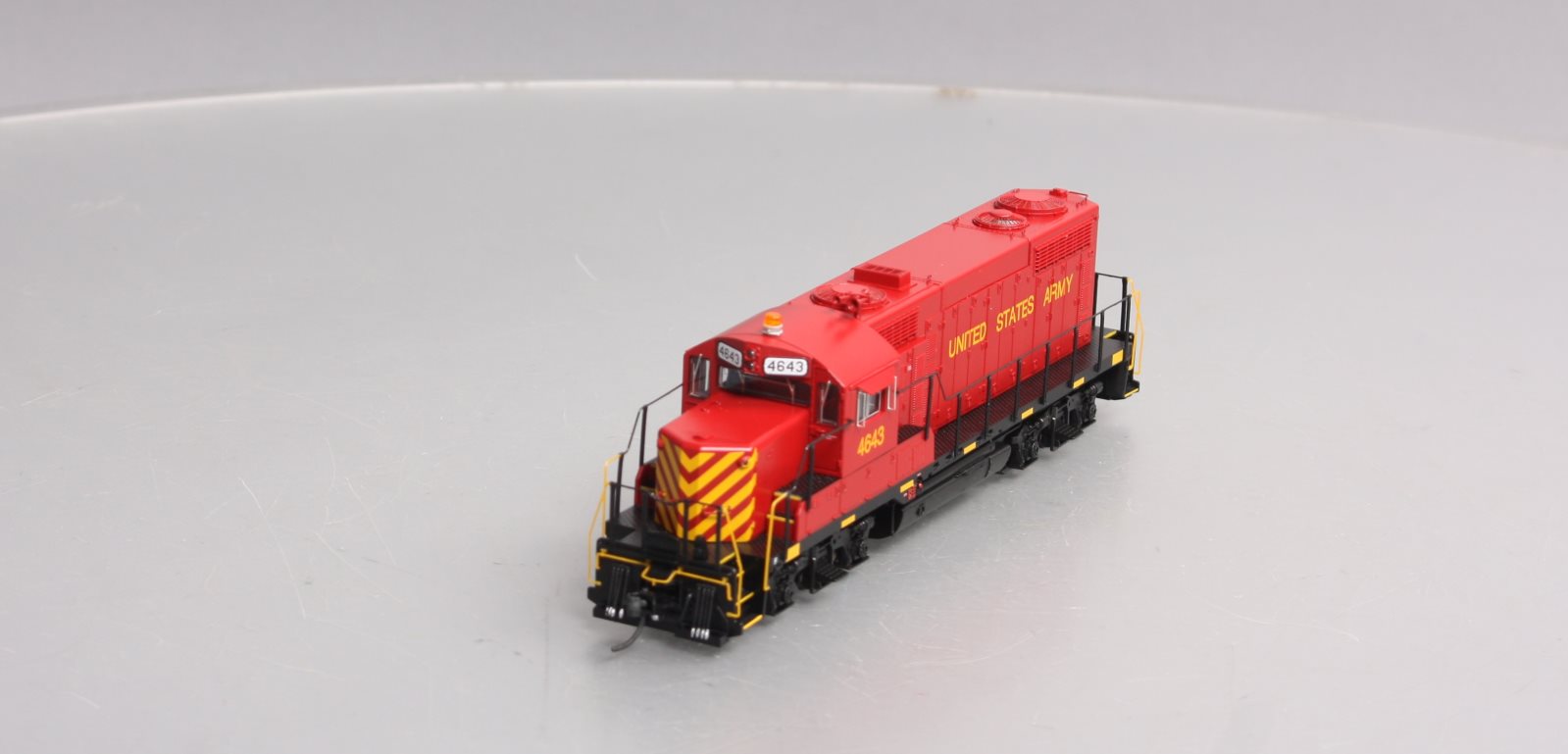 Broadway Limited 7469 HO USAX EMD GP20 Diesel Locomotive with Sound/DC/DCC #4643