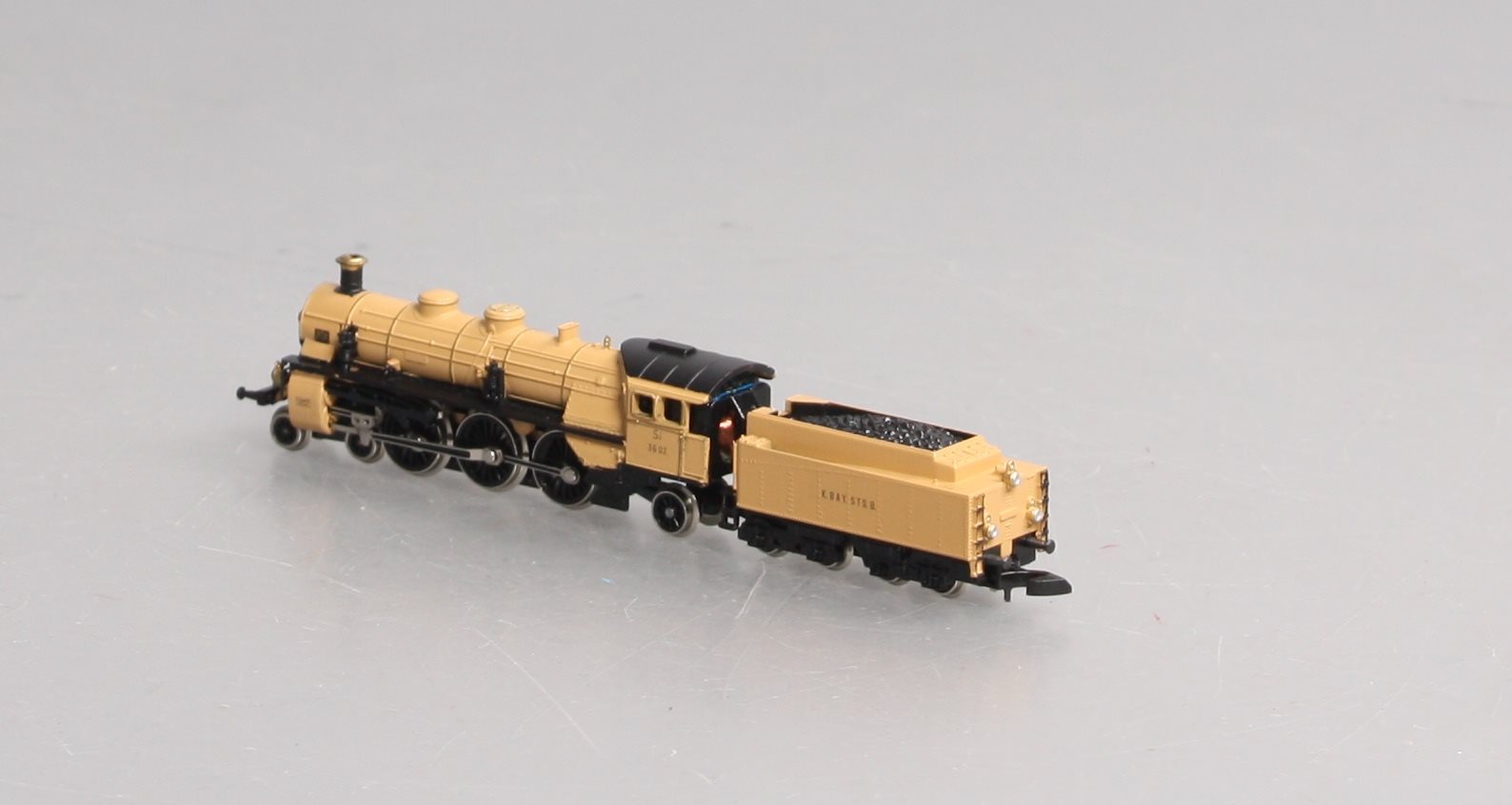 Marklin 8870 Z Scale King Ludwig Steam Locomotive & Tender LN/Box