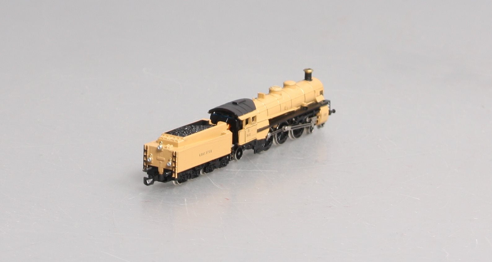 Marklin 8870 Z Scale King Ludwig Steam Locomotive & Tender LN/Box