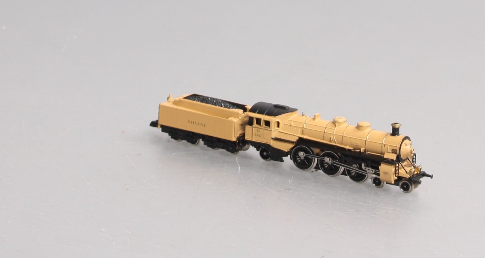 Marklin 8870 Z Scale King Ludwig Steam Locomotive & Tender LN/Box