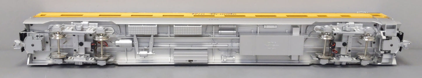 USA Trains R31132 G D&RGW Ski Train Corrugated Aluminum Coach #2, #1242