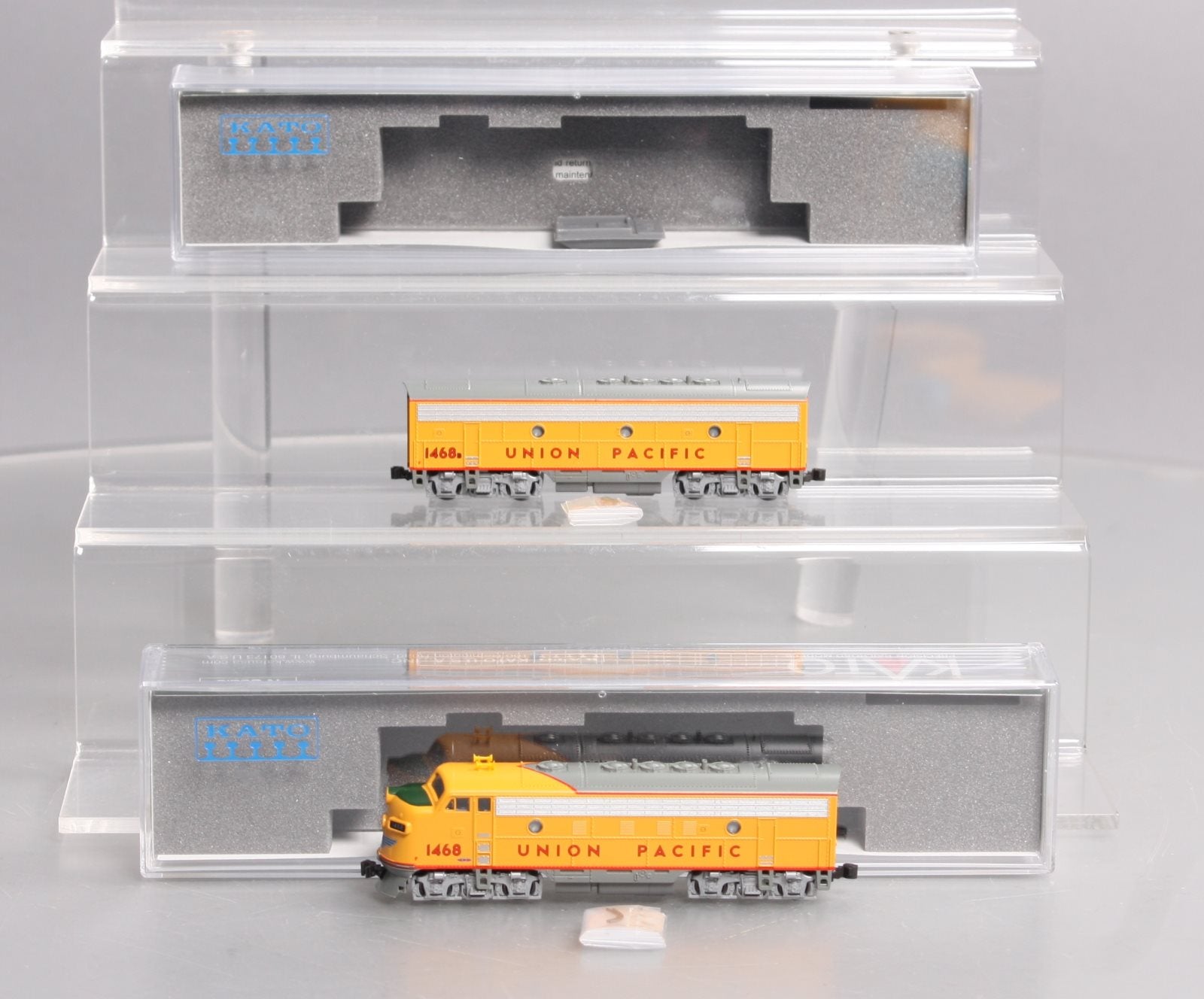 Kato 106-0426 N Union Pacific EMD F7A & B Diesel Locomotive #1468/1468B