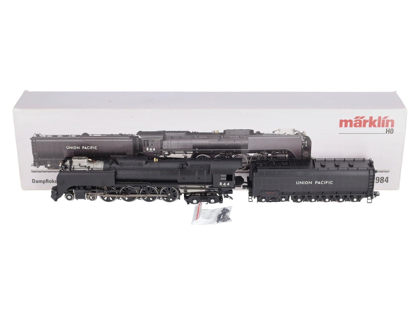 Marklin 37984 HO Union Pacific Class 800 Steam Locomotive #844