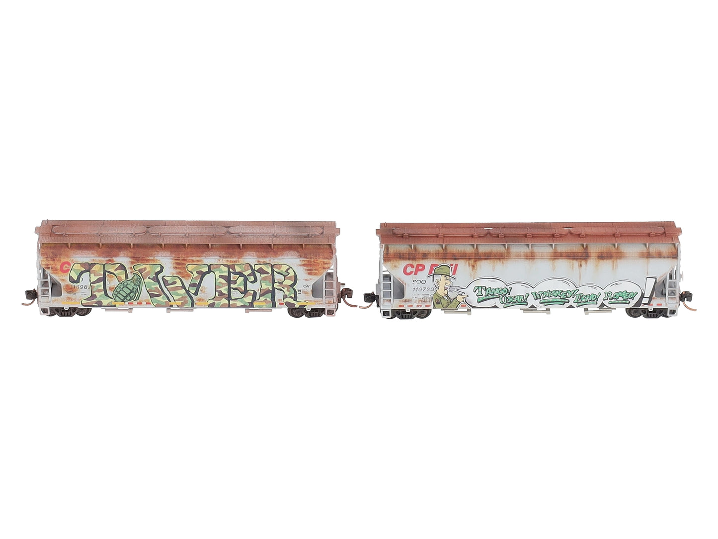 Micro-Trains 09444092 N Soo Line/CP Rail Weathered 3-Bay Hopper (Set of 2)